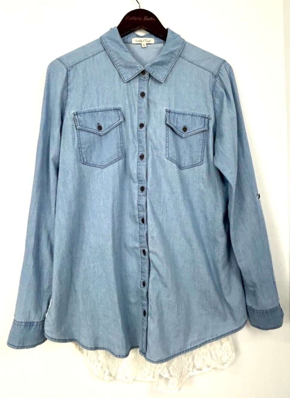 Wishful Park Size L Blue Chambray Button Up Blouse Lace Roll Tab Sleeve Top U3 - Picture 4 of 13